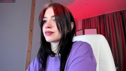 Ariel online show from 12/14/24, 01:59