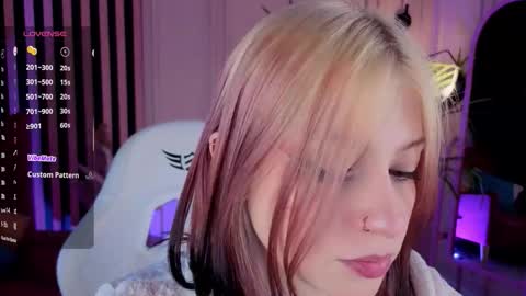 Ariel online show from 09/12/25, 12:27