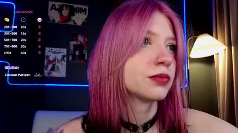 Ariel online show from 04/25/26, 10:29