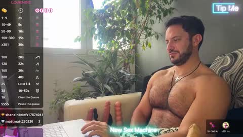 Snapshot of arielenbsas chatting on 02/14/26, 04:37 Ariel online show from 02/14/26, 04:37