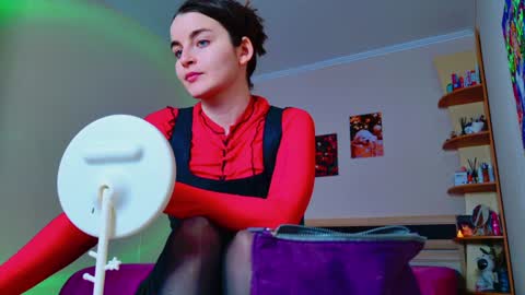 arielstonks_lovee online show from 02/07/25, 03:55