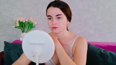 arielstonks_lovee online show from 10/01/25, 02:06