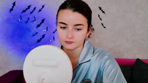 arielstonks_lovee online show from 10/16/25, 03:40