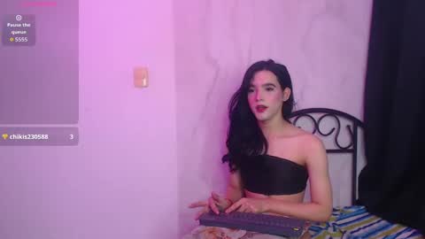 Snapshot of arielsweett_ chatting on 09/25/25, 06:17 arielsweett_ online show from 09/25/25, 06:17