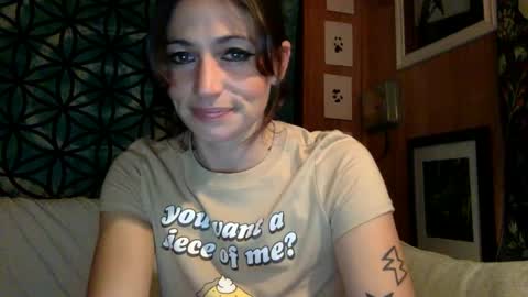 ariel  colin when hes here online show from 12/05/24, 12:19