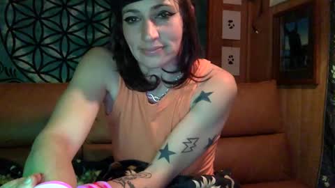 ariel  colin when hes here online show from 01/17/25, 03:12