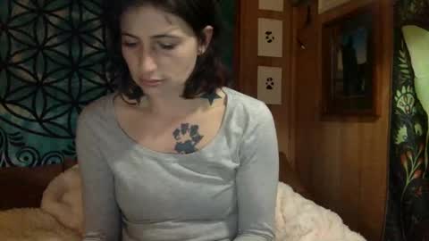 ariel  colin when hes here online show from 01/31/25, 11:13