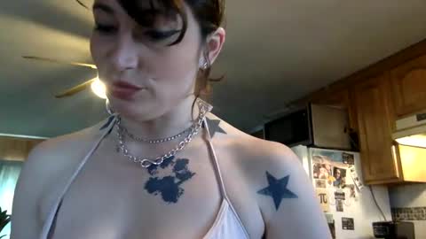 ariel  colin when hes here online show from 03/09/25, 04:11