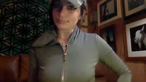 ariel  colin when hes here online show from 03/10/25, 01:56