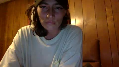 ariel  colin when hes here online show from 10/08/25, 01:25