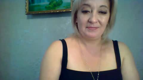 ArielXLoveresss online show from 09/26/25, 09:46