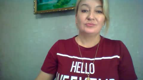 ArielXLoveresss online show from 10/13/25, 07:08