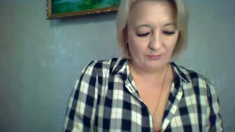 Snapshot of arielxloveresss chatting on 11/24/25, 08:58 ArielXLoveresss online show from 11/24/25, 08:58