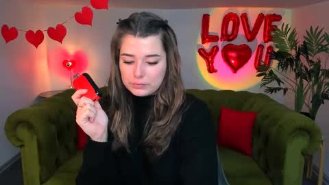 Ari online show from 03/07/25, 09:07