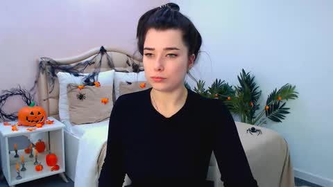 Ari online show from 11/01/25, 08:33