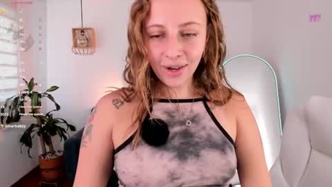 Snapshot of arii_1010_ chatting on 07/15/26, 07:30 Ari online show from 07/15/26, 07:30