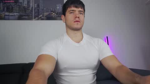 A n g e l  f r o m  H e l l online show from 11/28/25, 07:22