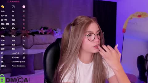 Ari  online show from 12/23/25, 12:30