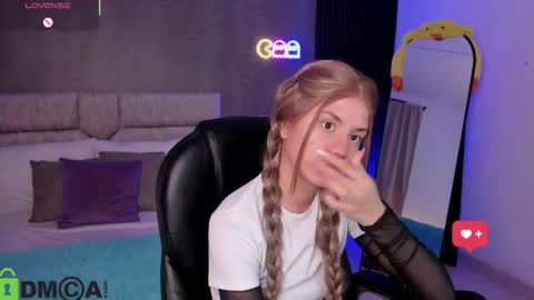 Ari  online show from 01/15/26, 03:11