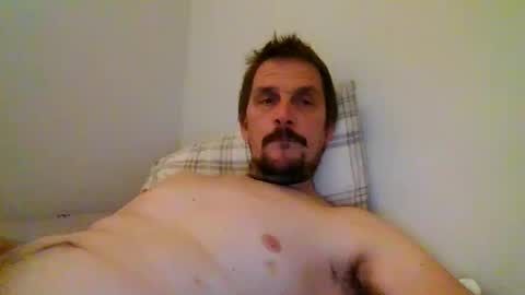Snapshot of ariparikrigsmann chatting on 12/01/24, 10:10 ariparikrigsmann online show from 12/01/24, 10:10