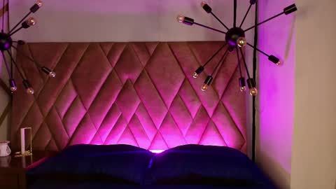 Aris Suarez online show from 04/28/26, 05:01