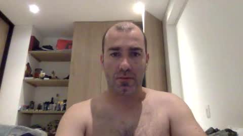 aristi11 online show from 04/20/26, 03:42