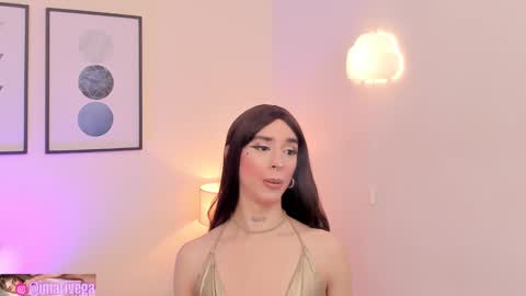   Nice to meet you  thumb up me please its important I  LOOK MY BIO DOWN online show from 11/25/25, 07:19