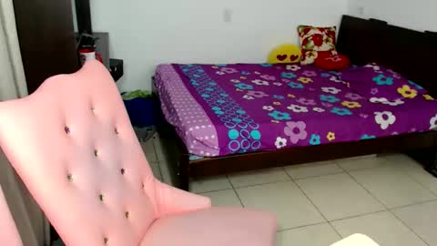 ariza1515 online show from 12/22/25, 11:51