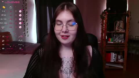 Snapshot of arizonaa_muse chatting on 06/02/26, 11:45 Astrid online show from 06/02/26, 11:45