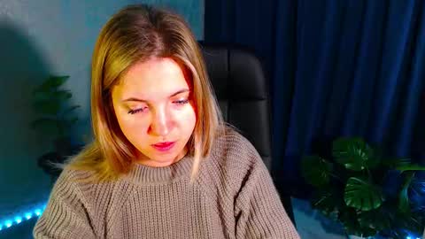 Snapshot of arlana_klart chatting on 09/22/25, 01:07 Arlana online show from 09/22/25, 01:07