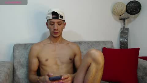 Snapshot of arlen_lexxx chatting on 05/23/26, 01:55 arlen_lexxx online show from 05/23/26, 01:55