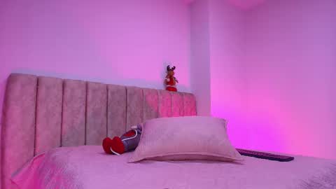 Arleth  online show from 12/02/25, 03:01