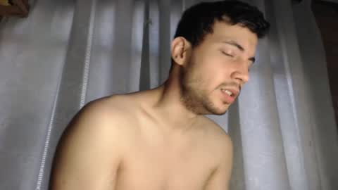 Snapshot of armando_2002 chatting on 01/26/25, 02:41 ARMANDO online show from 01/26/25, 02:41