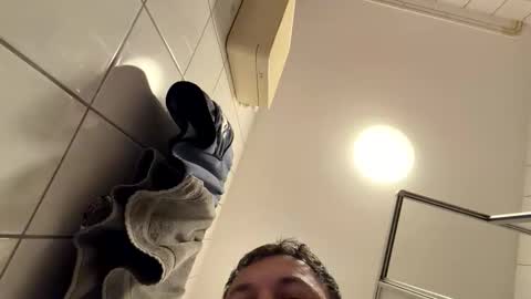 armyskater32 online show from 04/27/26, 08:40
