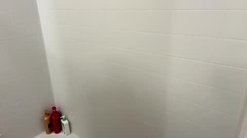 arnicbod online show from 10/20/25, 04:29