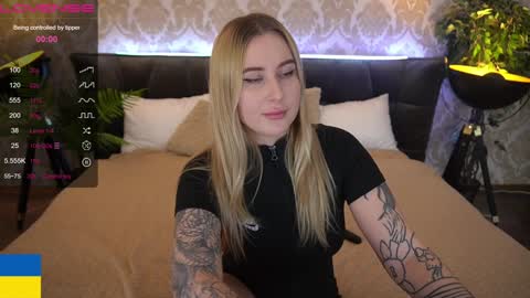 AROLINA online show from 12/12/24, 02:48