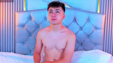 aron__cooper online show from 12/04/24, 01:20