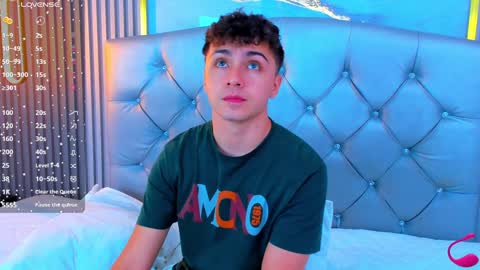 aron__cooper online show from 12/13/24, 02:43