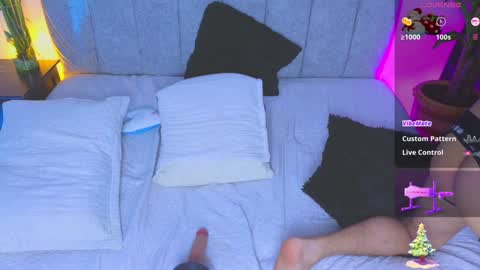 aron__cooper online show from 12/23/24, 03:29