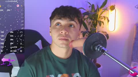 aron__cooper online show from 02/08/25, 12:49