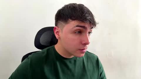 aron__cooper online show from 12/05/25, 02:36