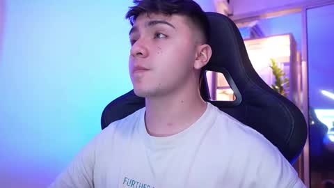 aron__cooper online show from 03/25/26, 04:29