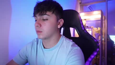 aron__cooper online show from 04/16/26, 12:33