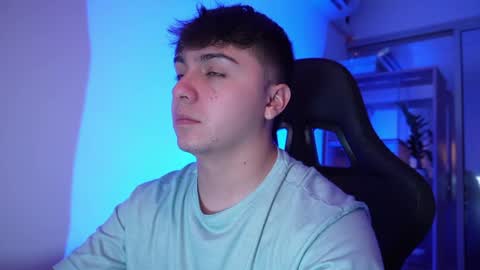 aron__cooper online show from 04/29/26, 03:16