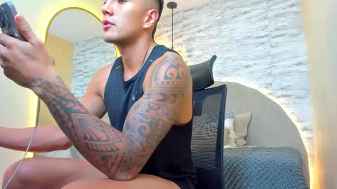 ARON BOLT online show from 11/09/25, 10:08