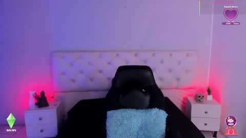 Aron cruz  online show from 10/21/25, 01:23