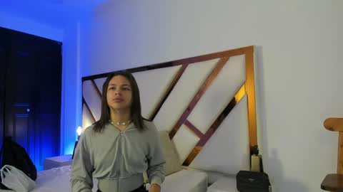 Snapshot of aron_cruz12 chatting on 05/19/26, 12:55 Aron cruz online show from 05/19/26, 12:55