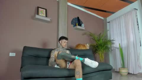 Aron ford online show from 12/17/25, 09:54