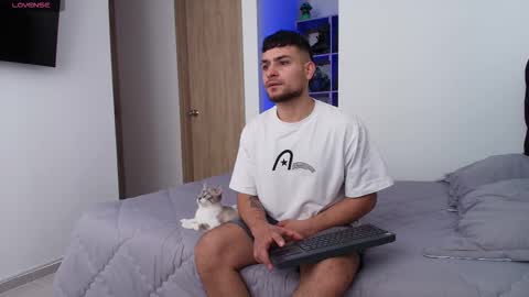 Aron Santoro online show from 03/09/26, 03:05