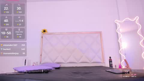 Snapshot of aron_tay chatting on 12/27/24, 10:55 your aron online show from 12/27/24, 10:55